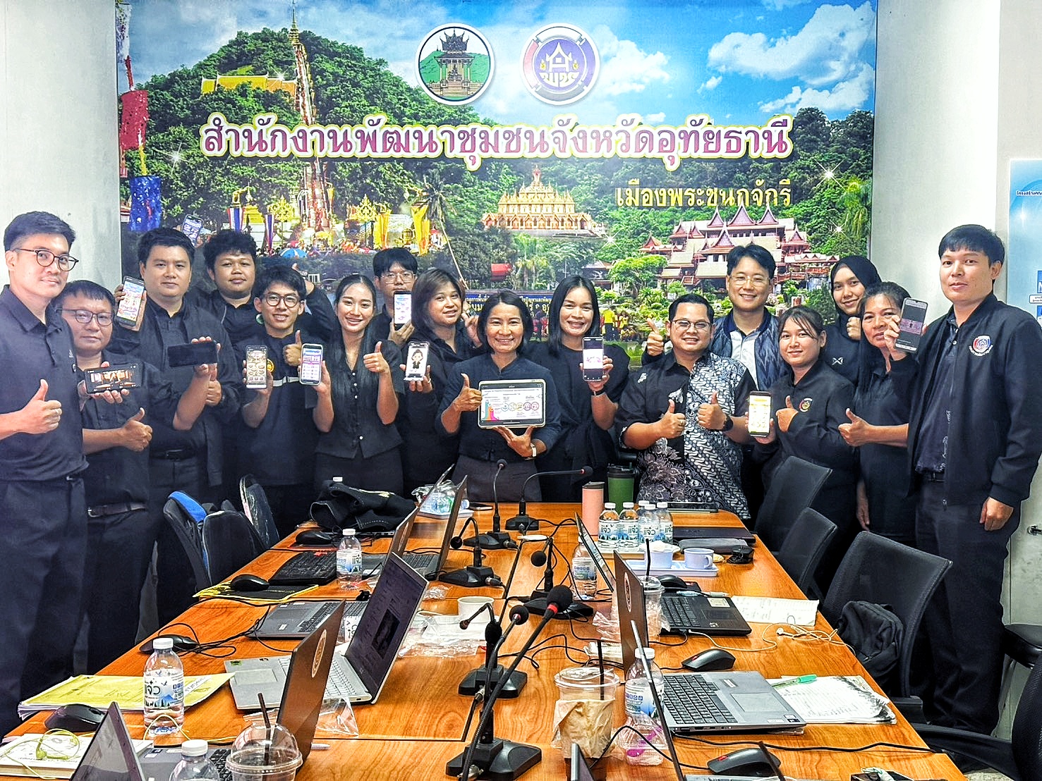 "อัปสกิลพัฒนากรเมืองพระชนกจักรี" ศพช.พิษณุโลก ถ่ายทอดเทคนิค AI เปลี่ยน "คำสั่ง" เป็น "ผลงาน" ทำจริง เห็นผลจริง เข้าถึงง่ายและทันสมัย 30 มกราคม 2569