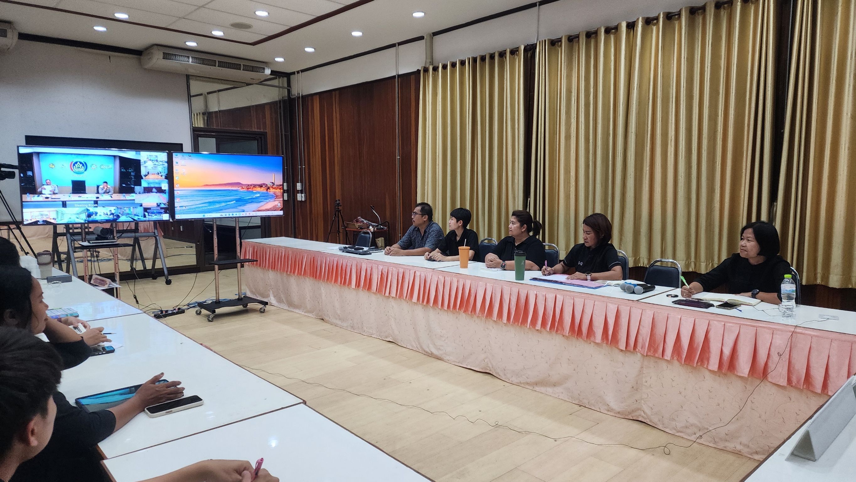 ศพช.พิษณุโลก ขานรับนโยบายกรมการพัฒนาชุมชน และกระทรวงมหาดไทย กำหนดมาตรการรับมือวิกฤตพลังงาน วันที่ 7 เมษายน 2569