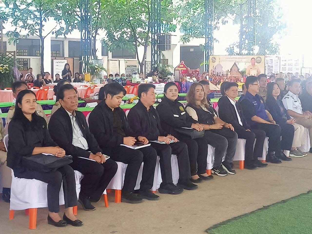 ศพช.พิษณุโลก ร่วมเป็นคณะกรรมการตรวจประเมินผลงานหมู่บ้านเข้มแข็งตามแนวทาง “แผ่นดินธรรม แผ่นดินทอง” ประจำปี 2569  วันที่ 3 กรกฎาคม 2569 ณ บ้านค้างภิบาล หมู่ที่ 1 ตำบลพระธาตุผาแดง อำเภอแม่สอด จังหวัดตาก